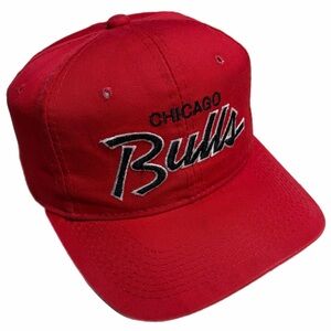Vintage 1990s Chicago Bulls Sports Specialties Double Line Script Twill SnapBack